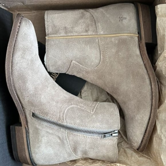 frye women's billy inside zip bootie western boot